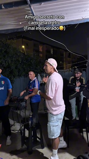 Amigo secreto Sale mal….🤣🤣🤣 #futbol #chile #fyp #viral_video