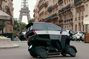 AE Motion : comme un Carver, mais à 4 roues et avec l’encombrement d’une moto !