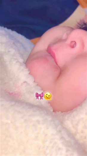 Repost request please 🙏 follow my account please 🫀❤️✨#cutebaby #sweetbaby #baby #babygirl
