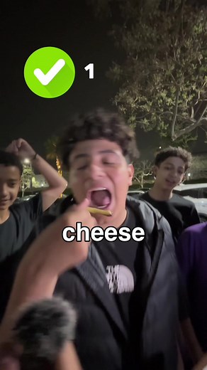 استمتعوا ببرجر lazy burger 🍔 و اربحوا 100 جنيه