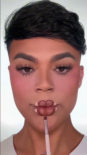 Bratz Lips tutorial #makeup