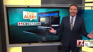 Pros and cons of hot desking in an office