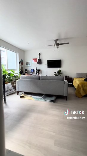 Here's how to put a rug under a couch by yourself with minimal effort! 🤓 #diyhomedecor #smarternotharder #2024home