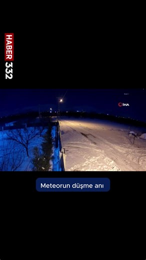🔴Malatya'nın Akçadağ ilçesinde atmosfere giren meteor, gökyüzünü aydınlattı. 🔴Meteorun tamamen yanarak kül olduğu anlar kameralara yansıdı. 🔴Olay, Akçadağ ilçesine bağlı Aydınlar Mahallesi'nde saat 23.22 sıralarında meydana geldi. 🔴Atmosfere giren meteorun oluşturduğu parlak ışık geceyi adeta gündüze çevirdi. 🔎 Haber detayı www.haber332.com'da 📞 Whatsapp ihbar hattı 90 551 378 79 51 #malatya #malatyahaber #trgündem #trgüncel #meteor