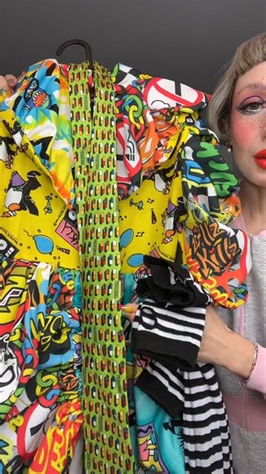 Styling myself for a shoot today📸💓 #fyp #OOTD #ootw #styleinspo #styling #stylingtips #stylingideas #styledbyme #maximalism #fashiontiktok #photoshoot #mua kindlly follow my page thank you | Sara's Fashion