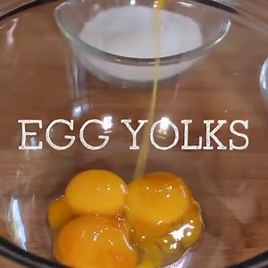 Yin Yang Chocolate Cake :) This cake is a must try this weekend! Nicko's Kitchen Full recipe here - http://bit.ly/2k8C6nU | Nicko's Kitchen