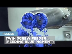 Twin Screw Feeder - feeding blue pigment