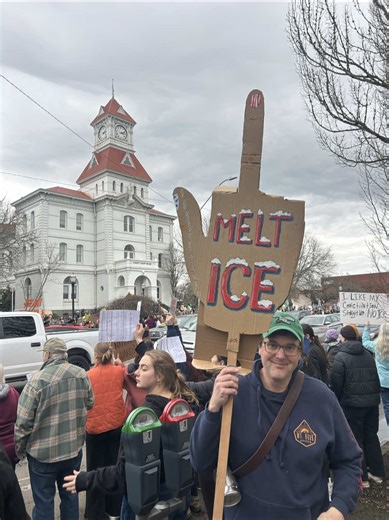 ✊Y’all showed up for the ICE OUT Nationwide Shutdown and spread lots of hope and solidarity, Corvallis! Let’s keep showing up in all the ways possible to fight fascism and racism, Posse! Featured here with the best sign made by my artist friend @keithvanawesome and he even painted me the @thepeachfuzz.co Abolish ICE art for a sign, and gave credit on the poster too! We sell that art on stickers, pins, and lighters, and they give 100% of profits to RAICES. Thanks to everyone who showed up! Store 