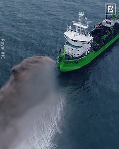 This Ship Can Build Perfect Islands!! 🚢🏝️ | Fossbytes