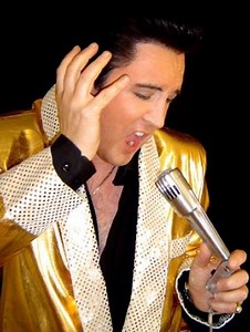 Elvis Impersonator & Elvis Tribute Act Steve Halliday