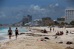 Hurricane Grace makes a mess of Mexico’s Mayan Riviera