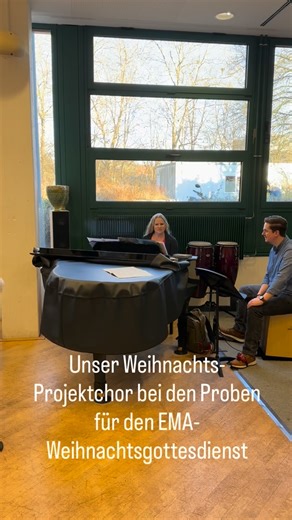 Ernst-Moritz-Arndt-Gymnasium Osnabrück on Instagram: "Einen Blick hinter die Kulissen der Proben für den EMA-Weihnachtsgottesdienst erlaubte heute der Projektchor mit dem Gloria, das er auch am Freitag, 19.12. um 11 Uhr in der Matthäuskirche singen wird. Herzliche Einladung an die Mitglieder der Schulgemeinschaft zum Weihnachtsgottesdienst #ema #osnabrück #gymnasium"