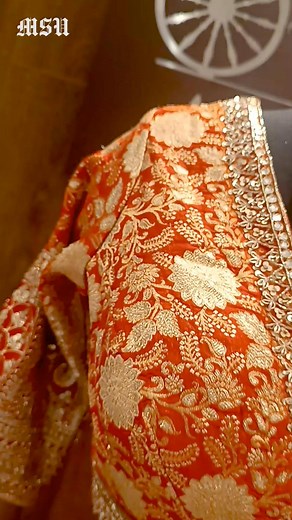 Who said tradition can’t be easy? Our ready-to-wear ghagra cholis are...