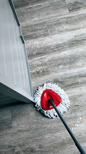 Catherine Benson on Instagram: "Come clean up the kitchen with me! 🤩 wait for the 🐶🐶❤️ #asmr #cleanwithme #momlife #motivation #organizedhome #thisandthatwithcat"