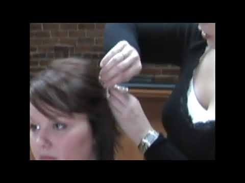 Using Combs for Short Hairstyles