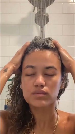 Good curls don’t happen by chance… they happen by Colorproof. ✨