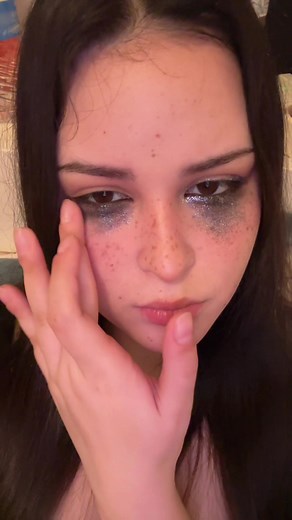Euphoria-Inspired Makeup Tutorial for Season 3
