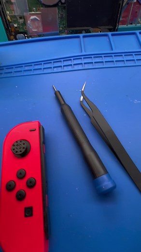 How to Fix L1 Button on Nintendo Switch | Joy Con Repair Tutorial