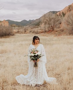 Daises Boho Wedding Dress/ Bohemian Wedding Gown/ Boho Elopement Dress/ Vintage Lace Wedding Dress - Etsy