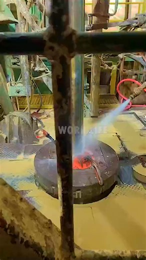 Service Rig Worker #workers #oil #rig #service #drilling | TV 261 | Facebook