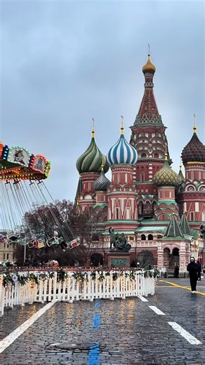 Exploring the Sights of Moscow: A Captivating Journey