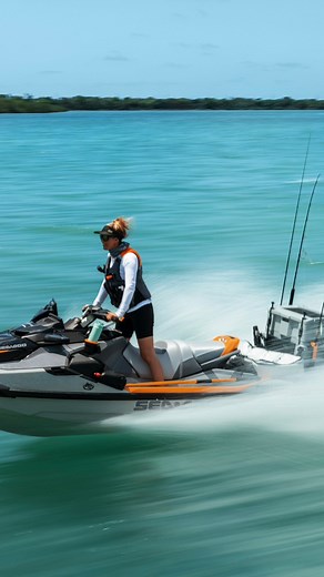 This was my first look at the 2026 Sea-Doo FishPro Trophy during the model year shoot. I am always excited to see the new innovations each year and I am grateful to get the chance to test them out on the water. I can’t wait to try the new hydraulic steering damper in offshore conditions, I felt more in control of my turns and steering while driving. The upgraded 9” Garmin and 10.25” display gives the unit a new look from the driver’s seat. I think the new touchscreen display is going to be a gam