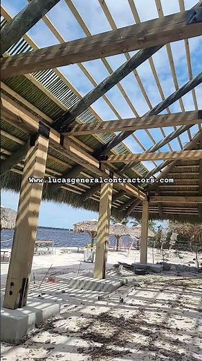Punta Gorda Florida Tiki Hut Builders- thatch install