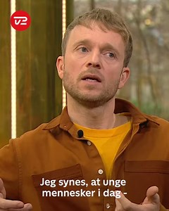 "Det skal vi lære af". Laus Høybye beundrer ungdommen for, at de tør vise sårbarhed og tale om de svære ting. "Det, synes jeg bare, er mega sejt", lyder det. | Go' morgen Danmark og Go' aften Live