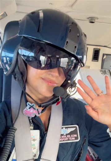 Girls just wanna fly 🚁✨ #nursetok #transportnurse #flightnurse #picu #nicu No patient on board