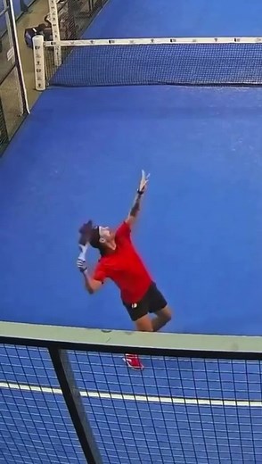 Mastering the Technical Viper for Padel Success