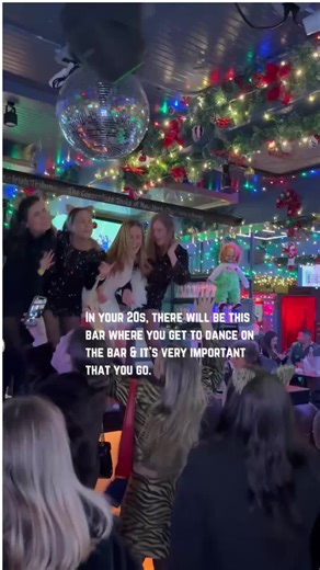 Exploring NYC's Vibrant Party Bars