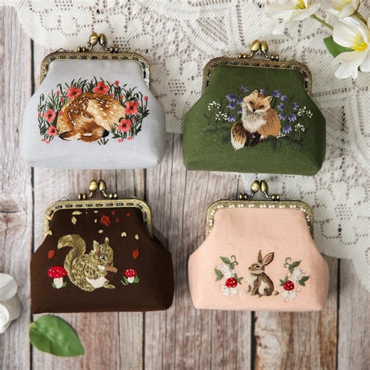 Hand Embroidered Kisslock Purse With Forest Animals, Linen Coin Bag With Chain, Vintage Gift - Etsy