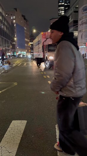 Zic (@isaacallen23)’s videos with Red Key - LUCKI