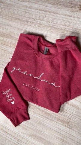 Custom Grandma Sweatshirt With Grandkids Names on Sleeve, Personalized Granny Hoodie, Gramma Outfit, Gigi Mimi Clothing, Mothers Day Gifts - Etsy