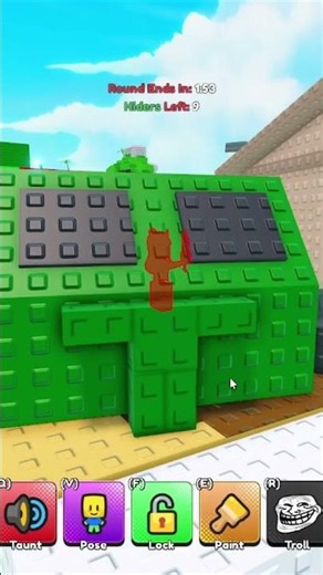 I got found playing Roblox pain and seek! #roblox #fypシ #gaming #funny #painting #trending