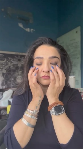 Inner Alchemy by Mandana on Instagram: "Get Wedding-Season Ready! 💍✨ Face Yoga to Look Fresh, Lifted & Luminous A gentle class designed to: * Reduce puffiness * Release facial tension * Sculpt & tone * Bring back your youthful glow Hosted by Mandana Join us live & glow up for every event this season! Date: 20th - 21st December Online | PKR 3200 Time: 3:00 PM - 3:30 PM Limited Slots Available, Book Now!! #faceyoga #faceyogaclass #naturalglow #weddingseasonready #skinlifting #youthfulskin #glowup