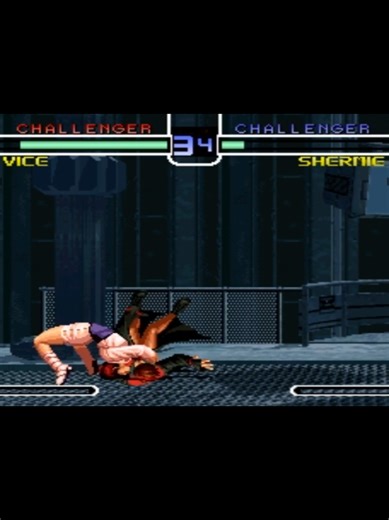 Vice vs Shermie in The King of Fighters 2002