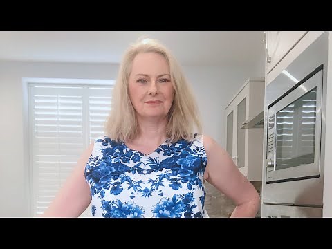 The summer mini dress