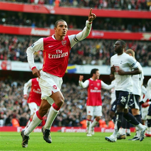 2M views · 36K reactions | The invisible wall. Happy birthday to our invincible, Gilberto Silva!  | Arsenal | Facebook