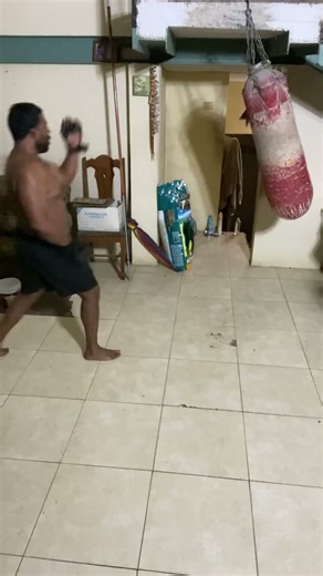 Jumping Front Kick #selfdefense #martialarts #mmastriking #mma #frontkick