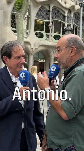Why did Gaudí have to sign as 'Antonio'?