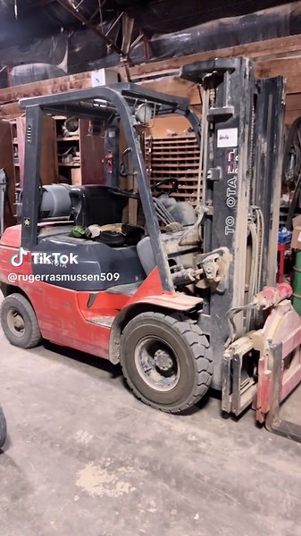 Trucks Breaking and Forklift Operator Highlights