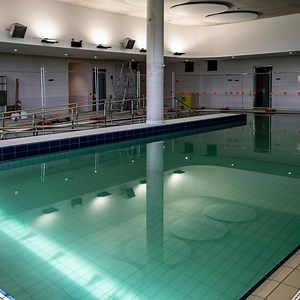There's something quite calming about watching a pool fill up! Watch as the hydrotherapy pool at Gunyama Park Aquatic and Recreation Centre nears completion. | Lord Mayor Clover Moore