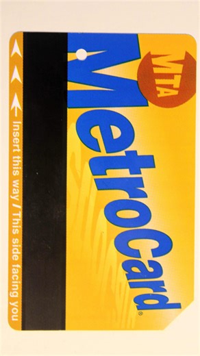 Mars on Instagram: "#Swiper No Swiping💳🥷✨ #WatchThis #fypシ❤️💞❤️ #Hack #Glitch 😭🔥✨"