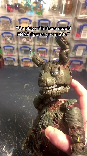 #springtrap #fnaf #customfigure #williamafton #clayart #sculpture #fivenightsatfreddys #sculptureart #claytok #ialwayscomeback #kitbash #fnaf3 #springtrapfigure #glamrockchica #chicafnaf
