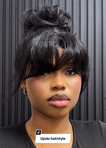 How to Achieve an Elegant Updo Hairstyle