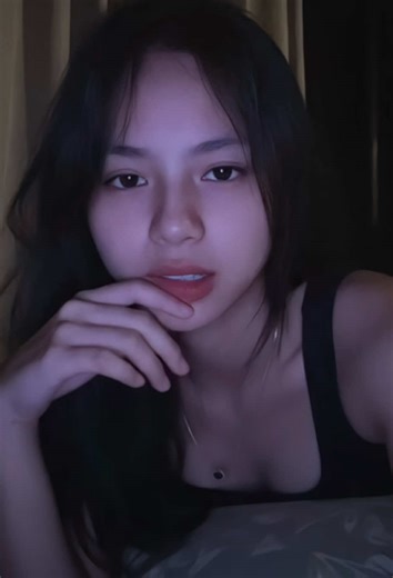 Realistic Low Light Phone Selfie Tutorial