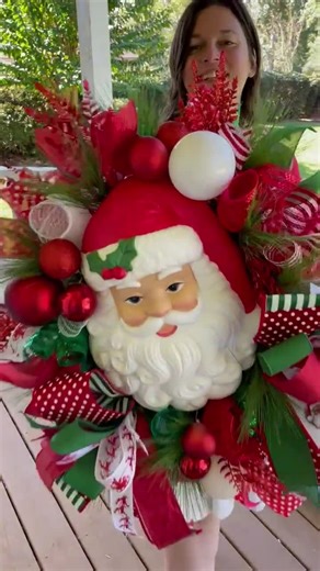 Vintage Santa Face Christmas Wreath: Farmhouse Holiday Door Decor - Etsy