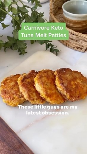 Written recipe: 1 (4oz) can tuna, drain well 1 egg 1/4 cup shredded cheddar cheese Butter, for the pan Mix the tuna, egg and cheese together and form into 4 patties. Heat a pan over medium high heat, add butter, plop in the patties. Cook for 2-3 minutes on each side until browned. Enjoy! #tunamelt #ketotunamelt #ketorecipes #tunasalad #lowcarbrecipes #worldcarnivoremonth #properhumandiet #eatmeatandquestioneverything #healthyrecipes | It's Courtney Luna