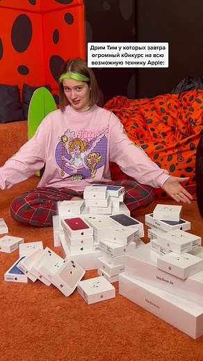 Unboxing the Latest Smartphone: Cozy Review Session